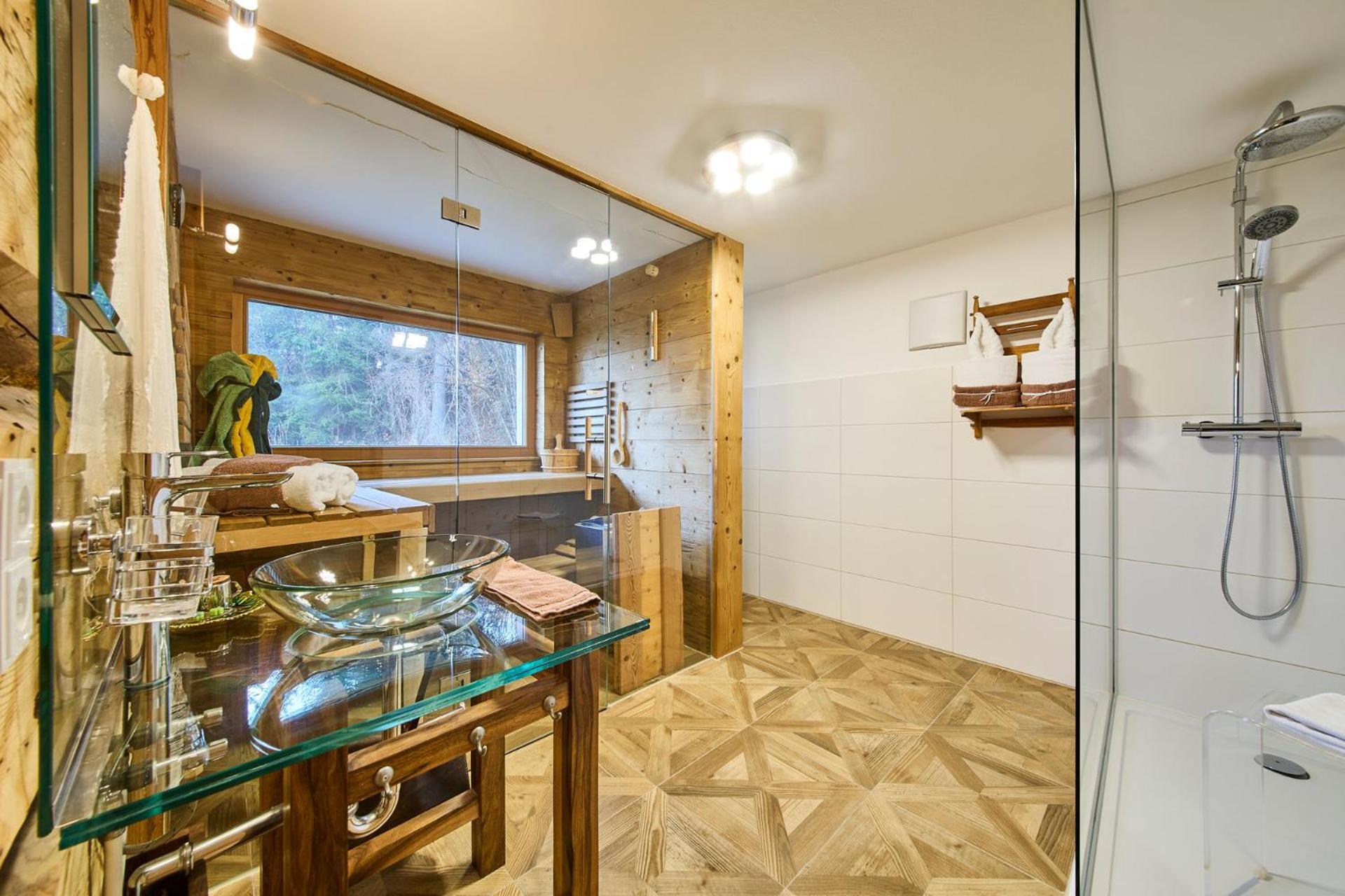 Waldharmonie - Chalet & Apartments Bad Goisern Rum bild